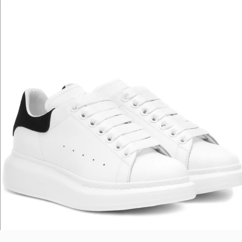 Alexander McQueen Women's Oversized Suede Heel Detail Sneakers 37 - Picture 4 of 12